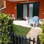 Villaggio Dei Fiori - Agenzia Cocal 아파트 *